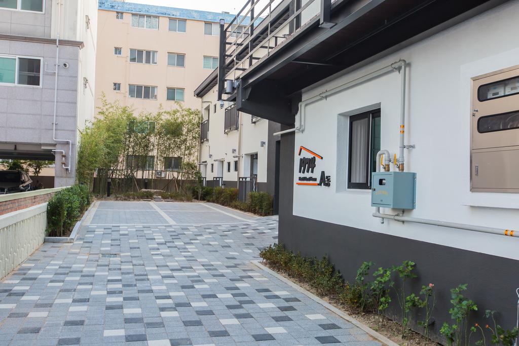 1974 Family House - thumb 7