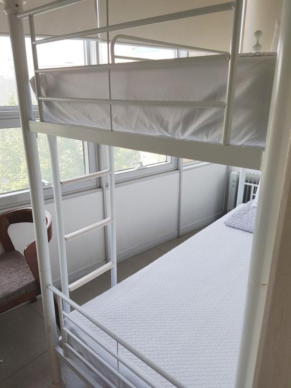 24 Guesthouse Dongdaemun - thumb 6