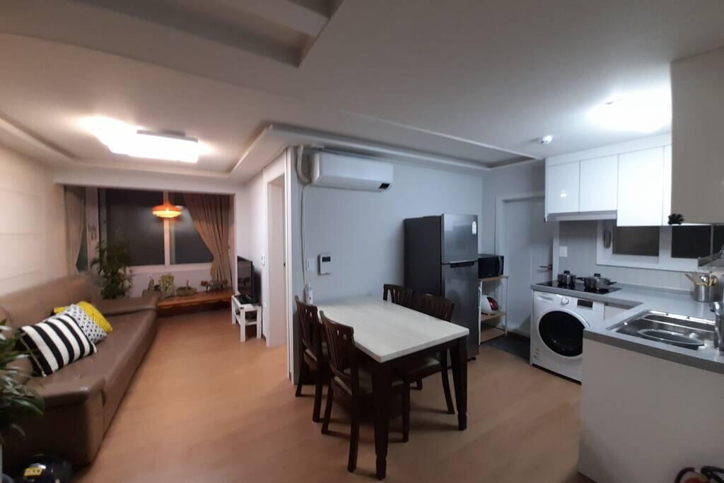 301 Self Quarantine 3Room Seoul Station - thumb 2