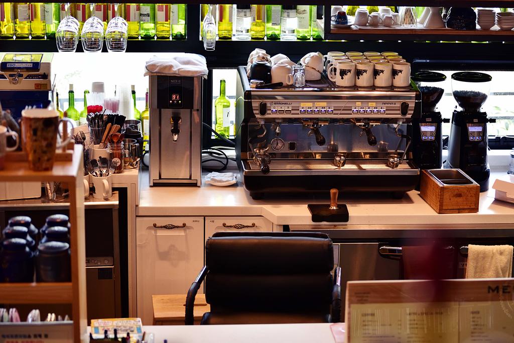 Andong Poong-gyung HOSTEL N LIBRARY - thumb 4