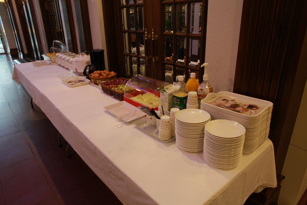 Angel Hotel - thumb 7