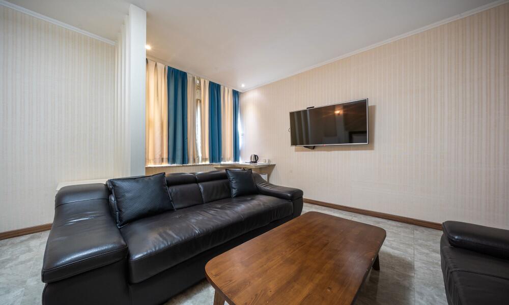 Ansan Seowon Tourist Hotel - thumb 1