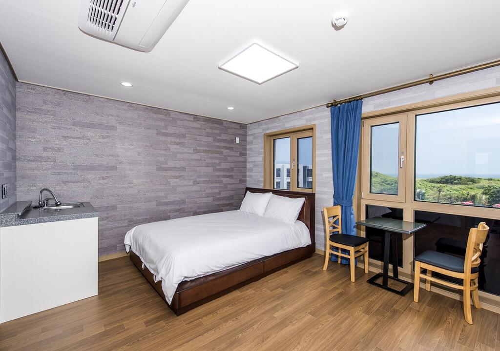 Baengnok Town Pension - thumb 2