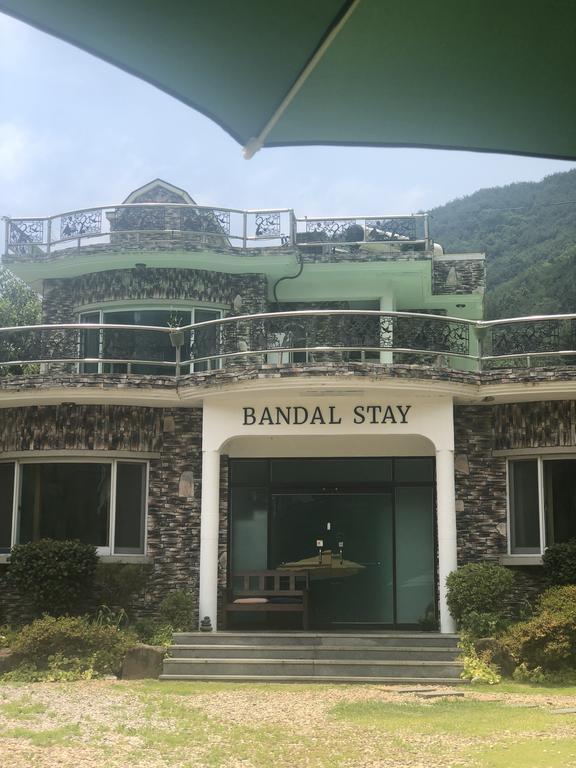 Bandal Stay - thumb 1