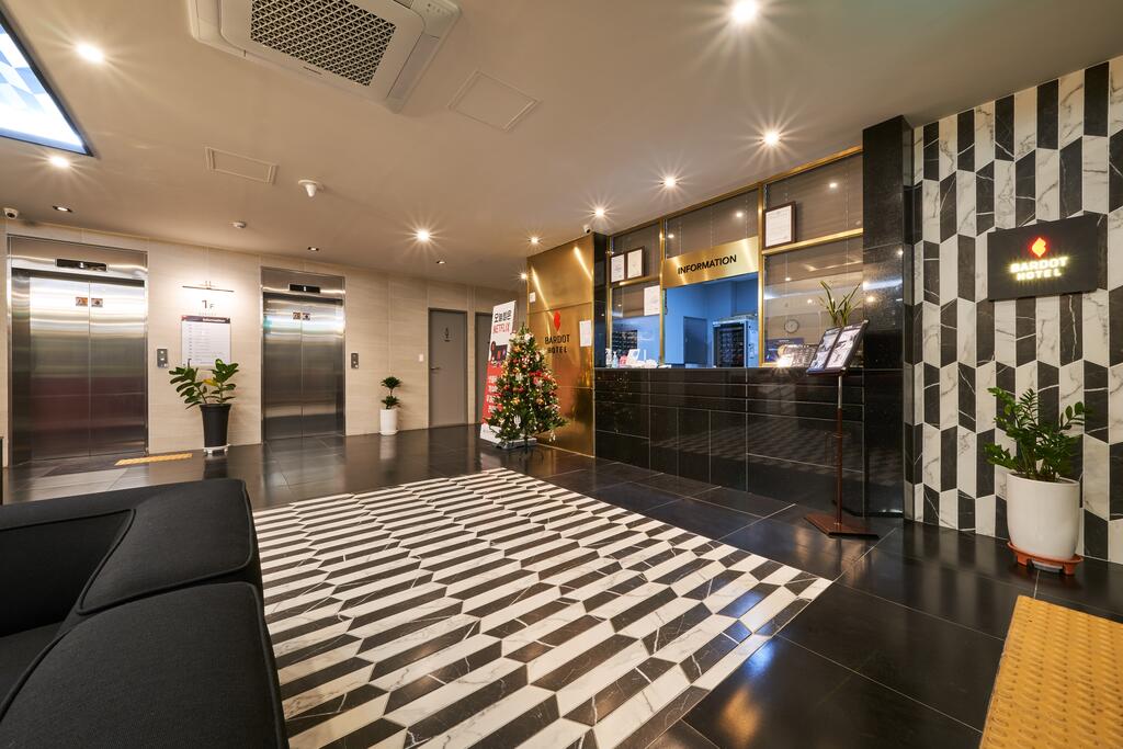 Bardot Hotel Busan Gupo - thumb 1
