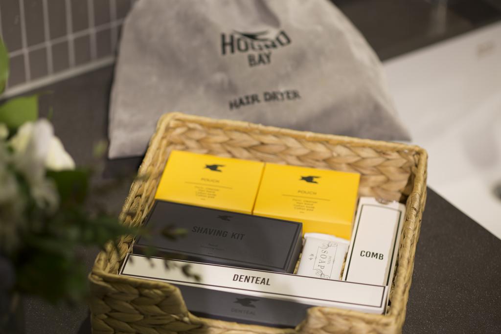 Bay Hound Hotel - thumb 4