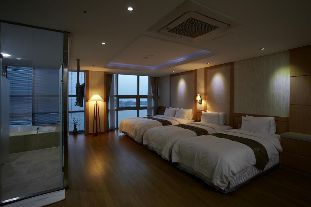 Benikea Hotel Yeosu - thumb 5