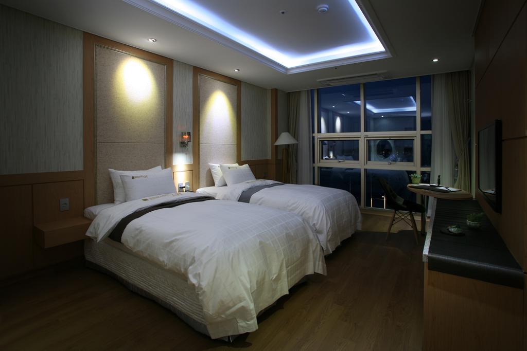 Benikea Hotel Yeosu - thumb 7