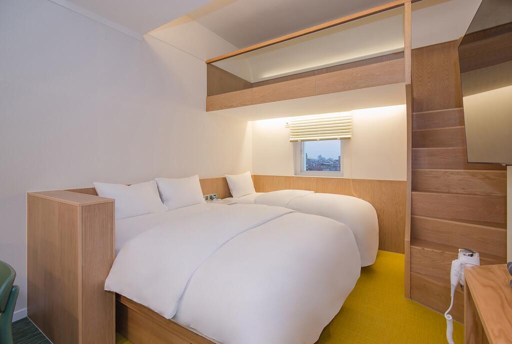 BLO BY BLO HOTEL - thumb 3