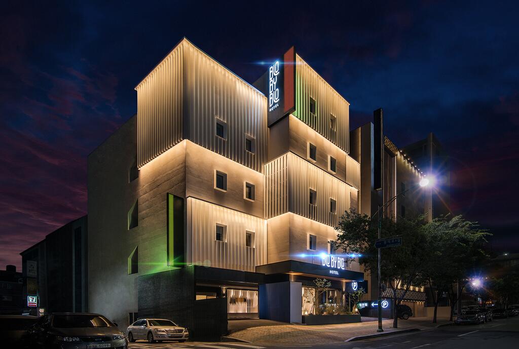 BLO BY BLO HOTEL - thumb 2