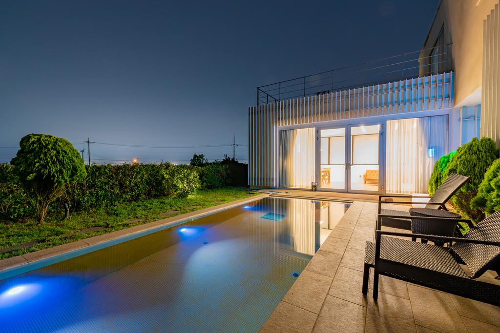 Boutique Pool Villa NAMIB - thumb 0