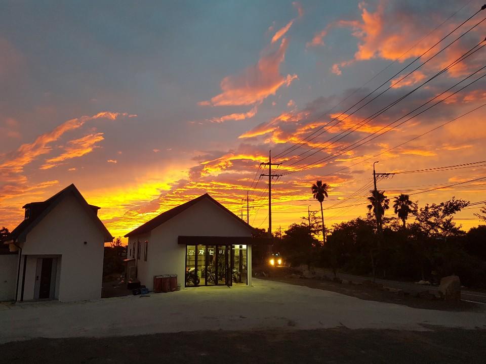 Built In Garage Jeju - thumb 1