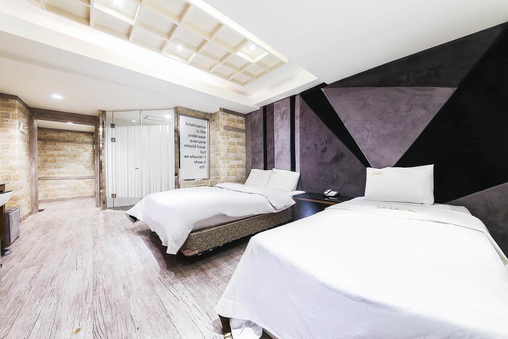 Bundang Regency Hotel - thumb 4