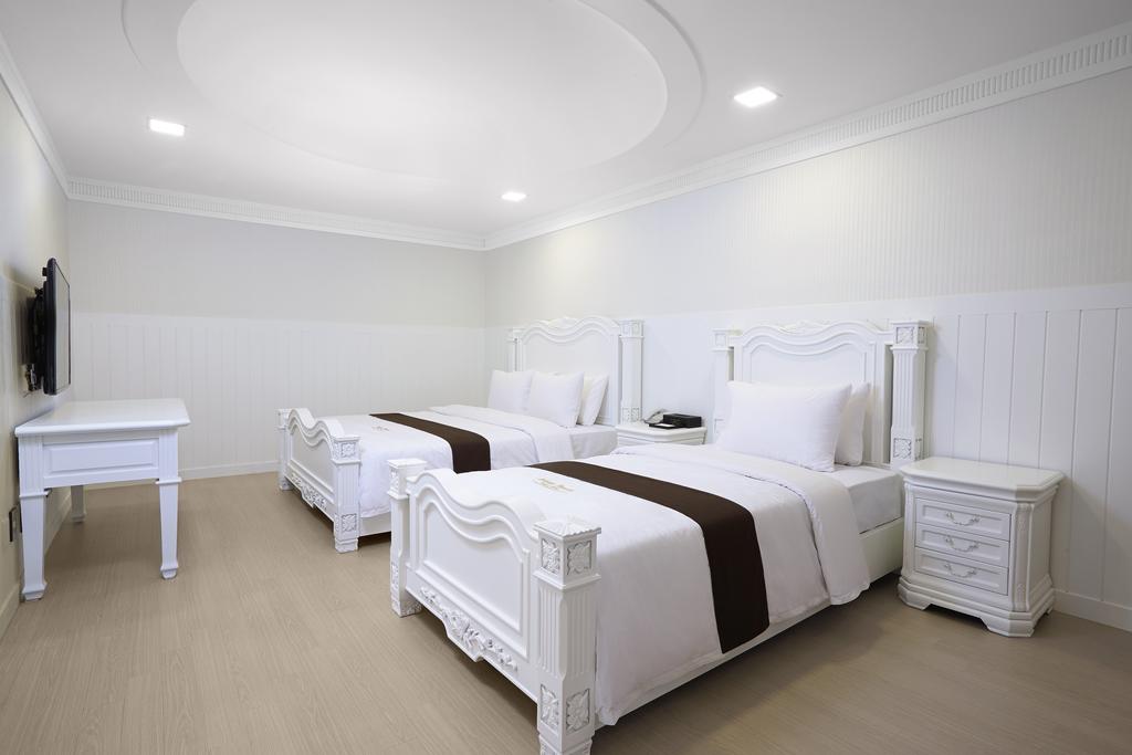 Busan Beach Hotel Busan Songdo - thumb 4