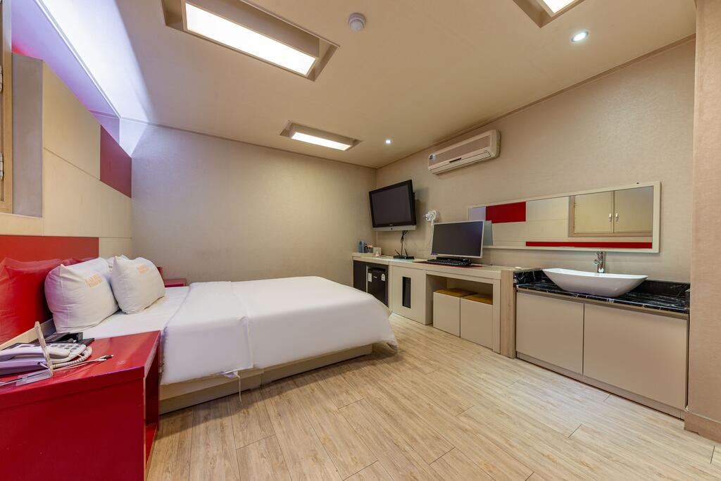 Carnegie Business Hotel - thumb 4