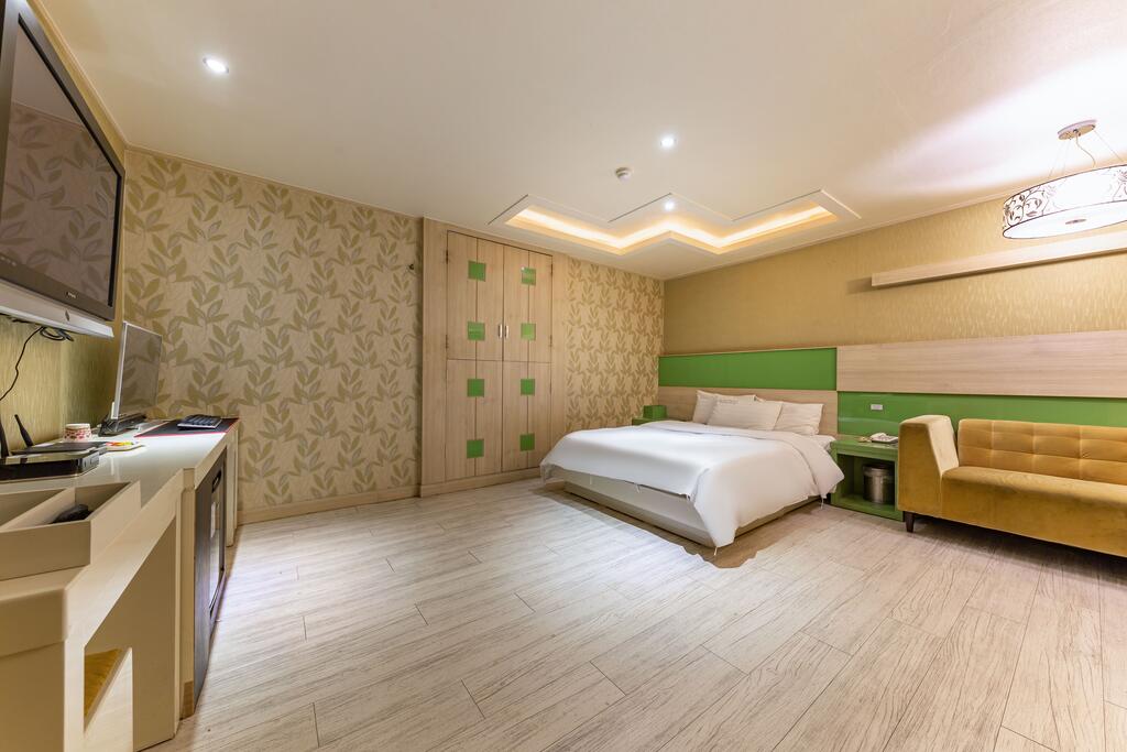 Carnegie Business Hotel - thumb 5