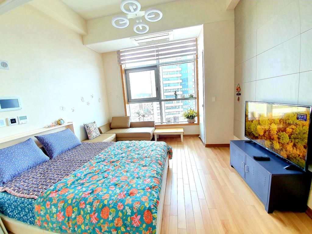 Cozy Studio - thumb 2