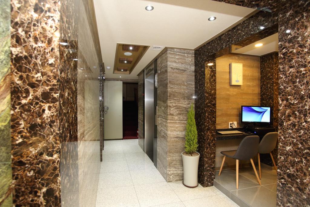 Daeyoung Hotel Myeongdong - thumb 0