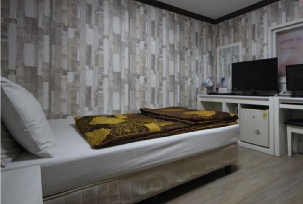 Dream Of City Motel - thumb 3