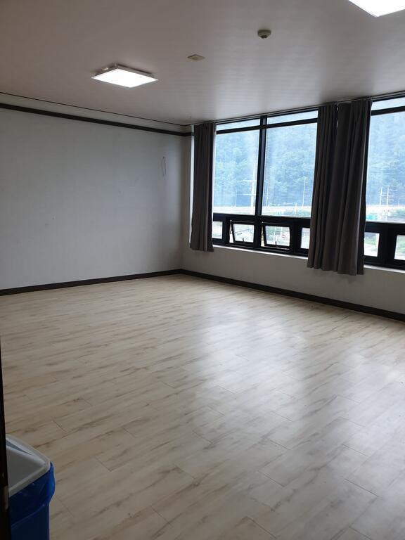 Ekonomy Hotel Jeongseon - thumb 4