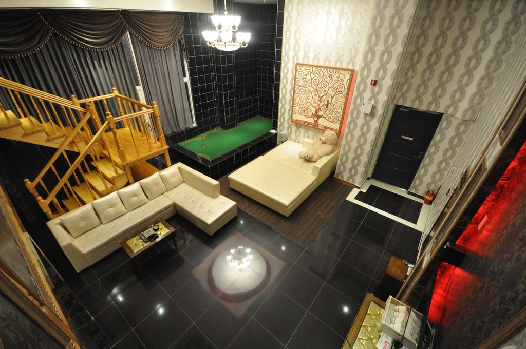 Esia Hotel - thumb 1