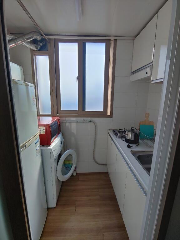 Eugene Ville - thumb 2