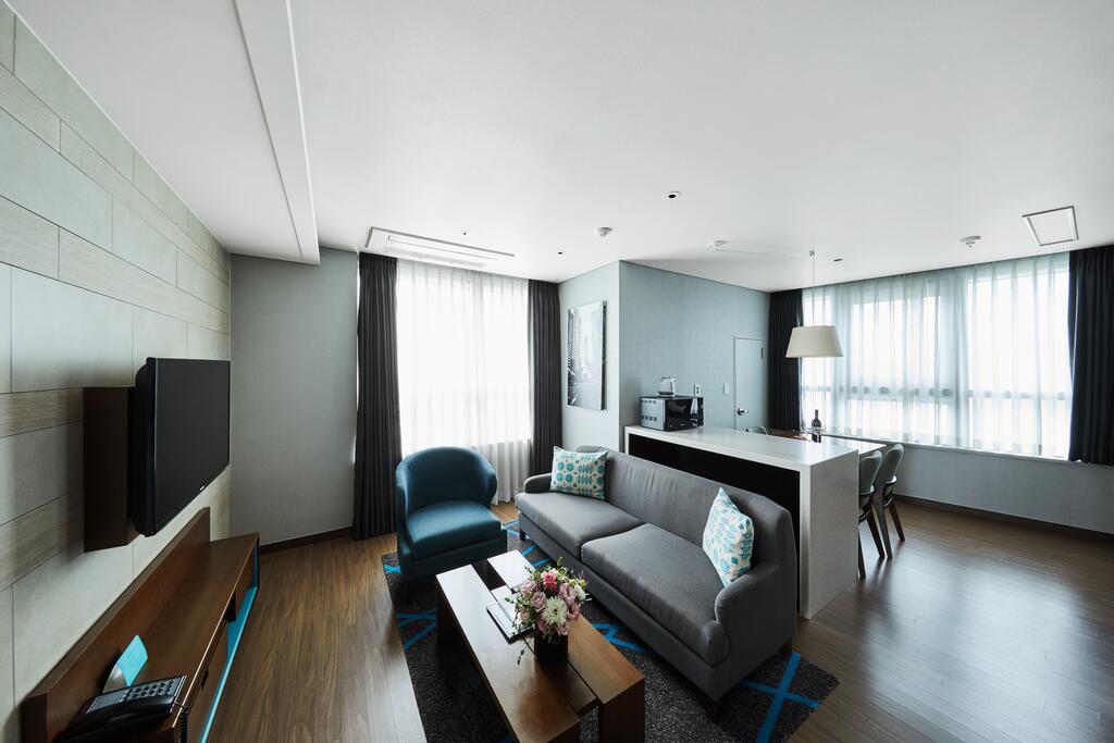 Felix By STX Hotel & Suite - thumb 5