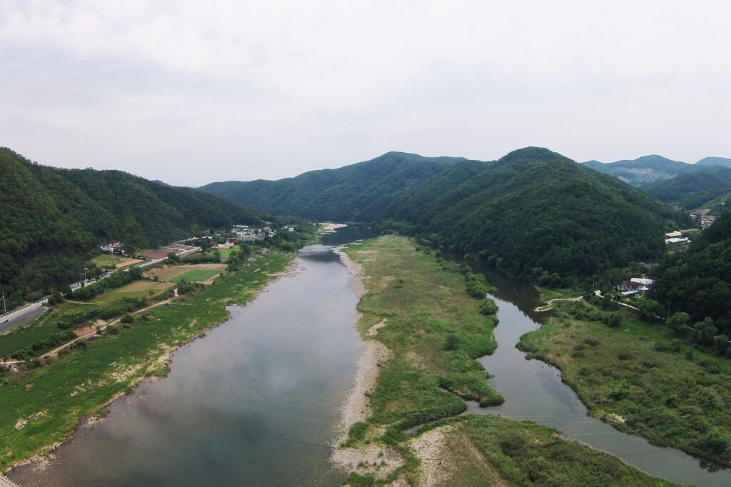 Forest Of Color Pension - thumb 1