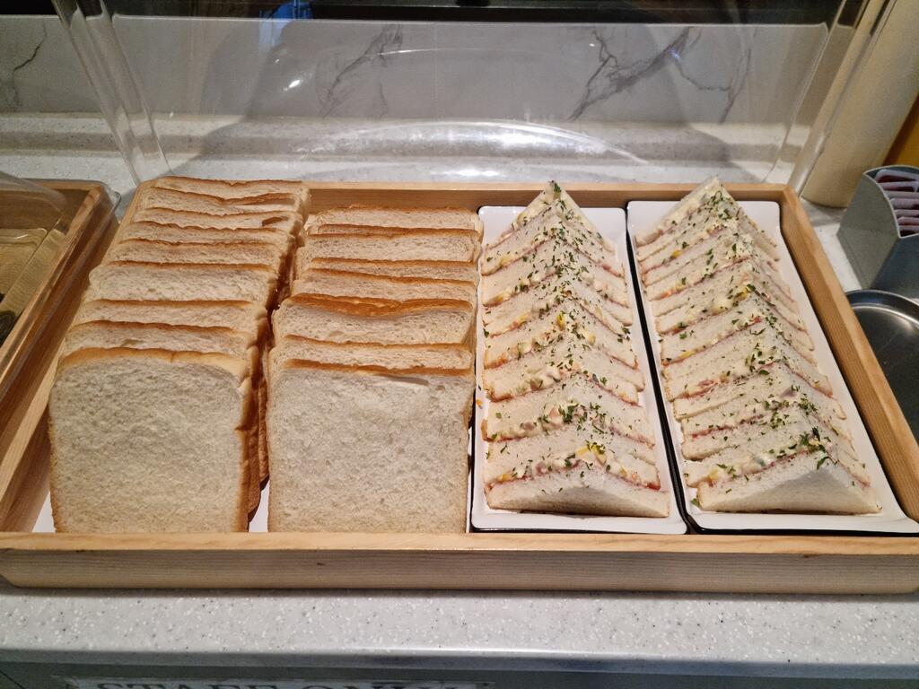 Gray 193 Hotel - thumb 4