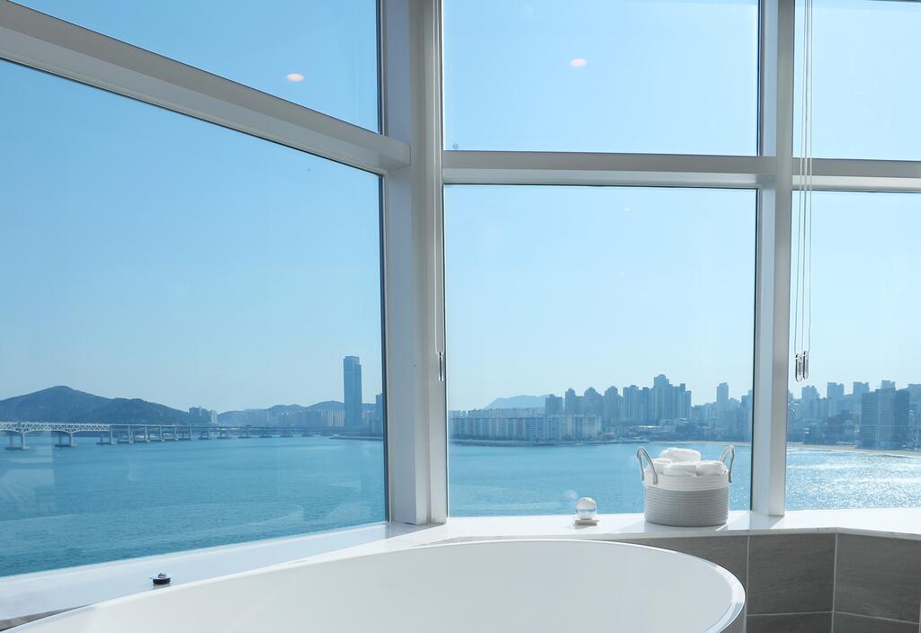 H Avenue Gwanganri Beach - thumb 2