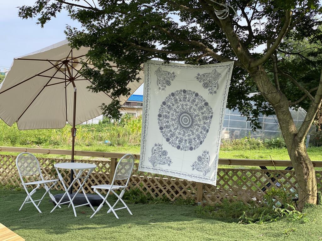 Hot Dog Pension - thumb 4