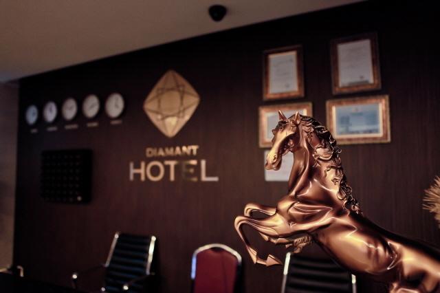 Hotel Diamant - thumb 1