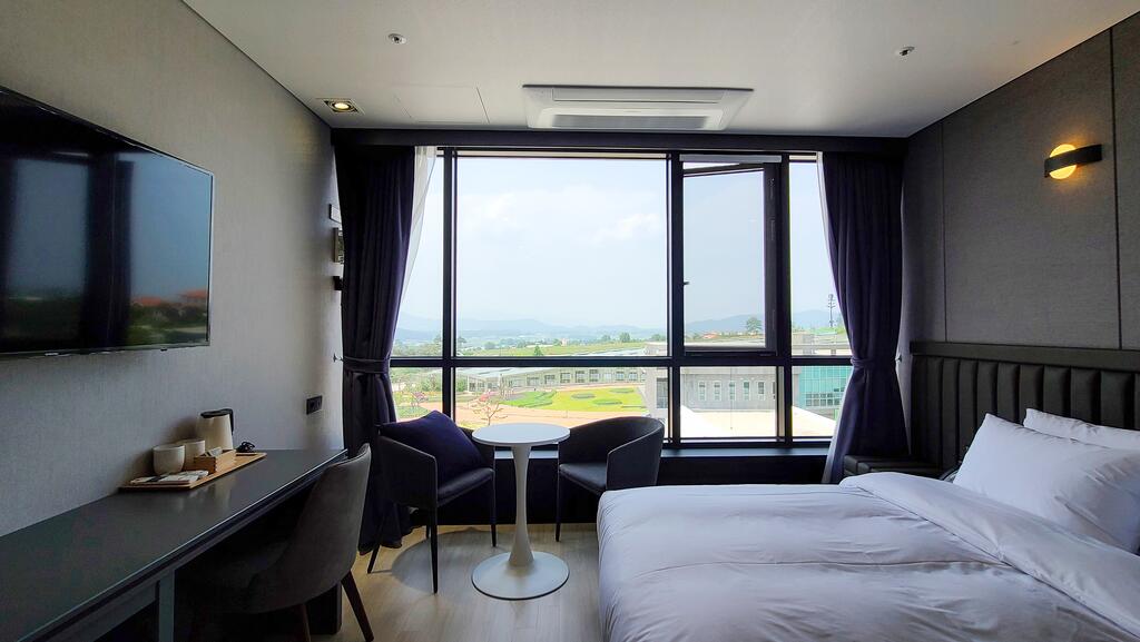 Hotel Ohevday - thumb 2