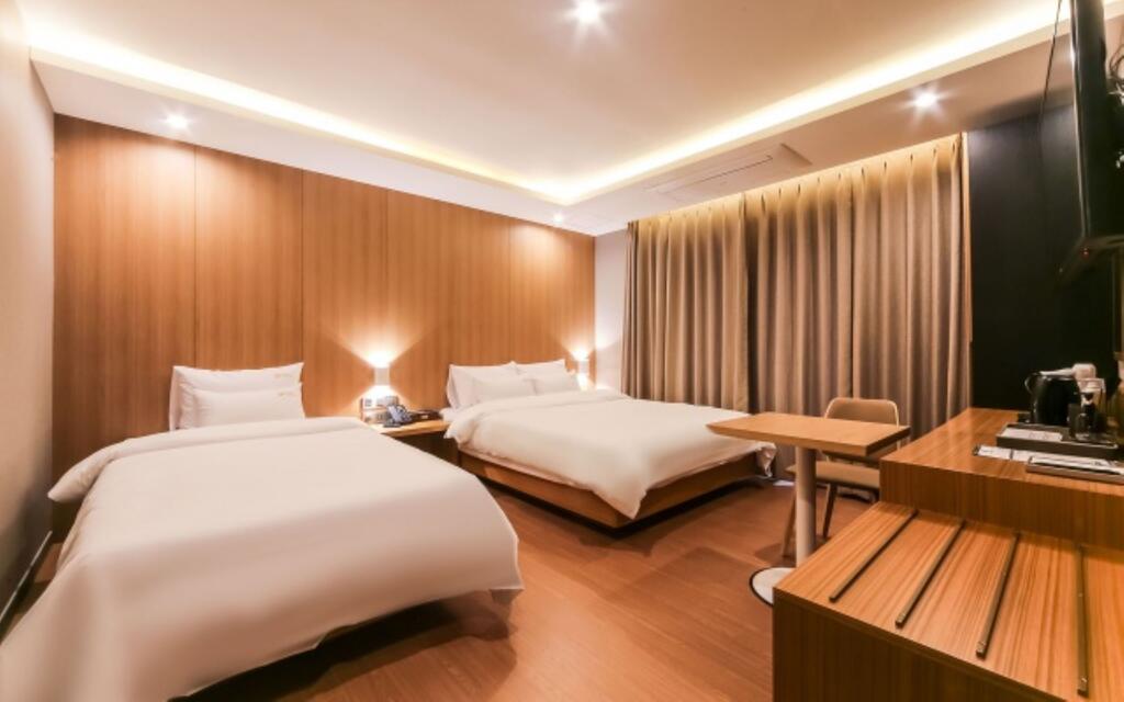 Hotel Prima Busan - thumb 3