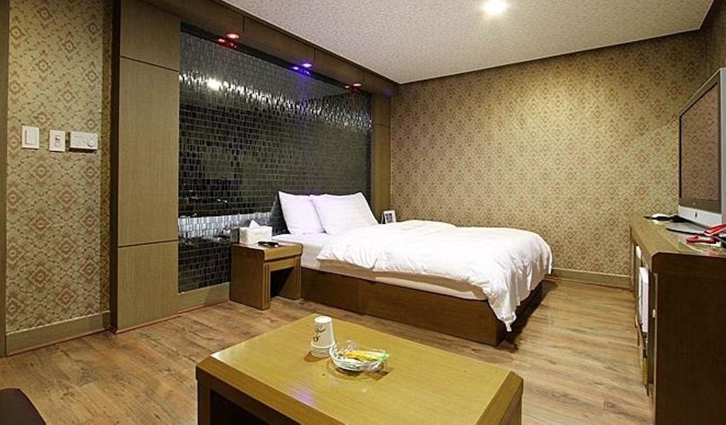 Hotel Q Chuncheon - thumb 1
