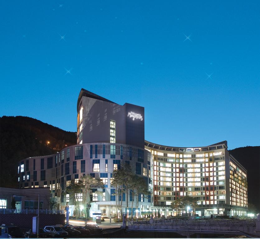 Jeongseon Mayhills Resort - thumb 0