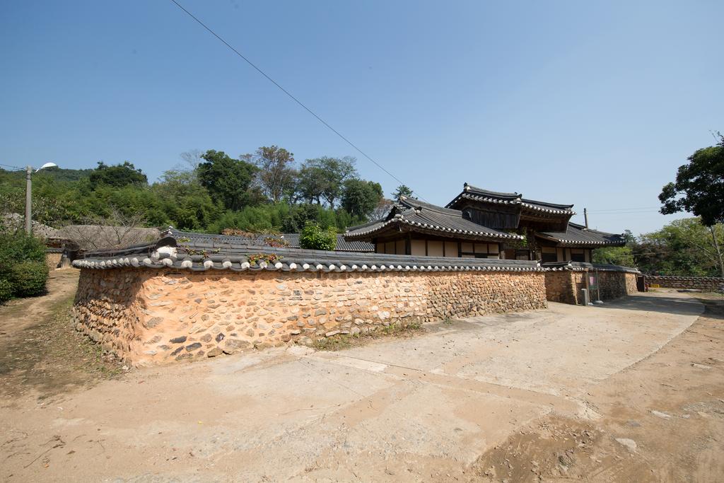 Jinrae Lee's Traditional House - thumb 5