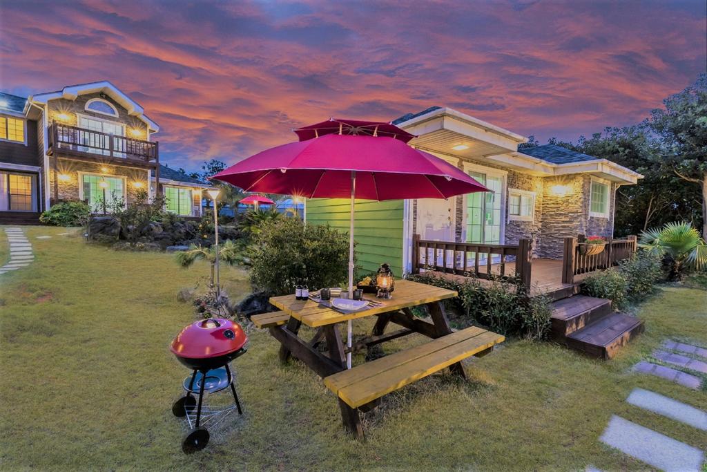 Jubilee Chalet - thumb 6