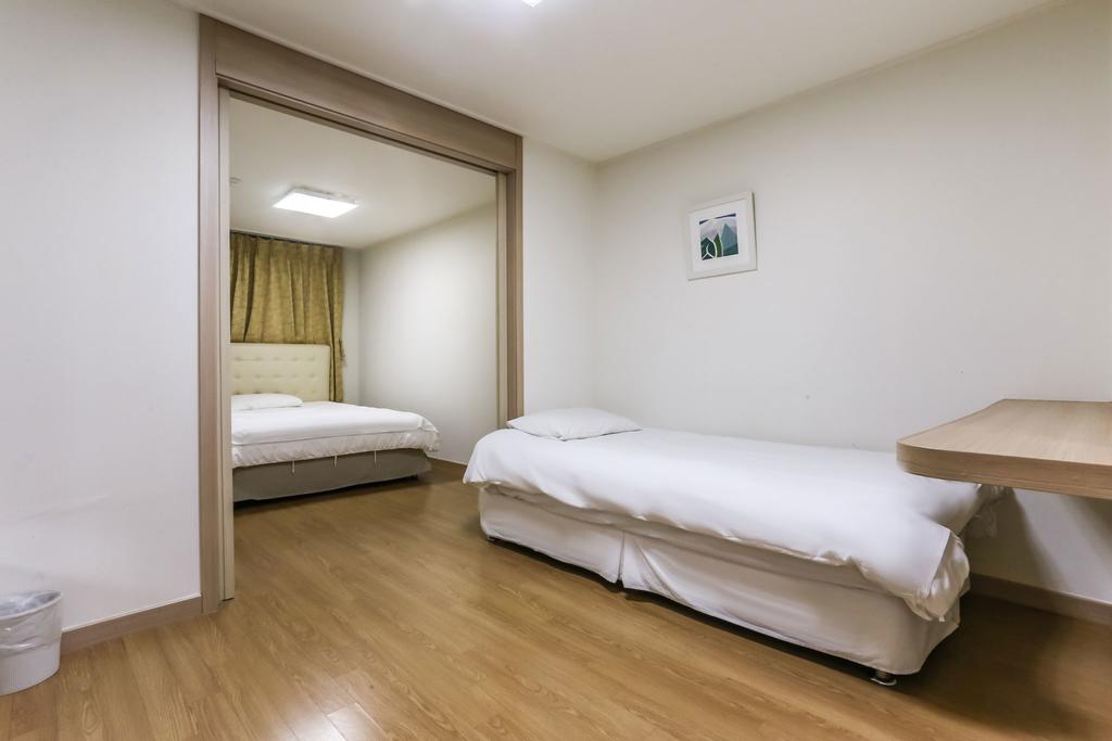 Jungmun Yegreen Residence Hotel - thumb 7