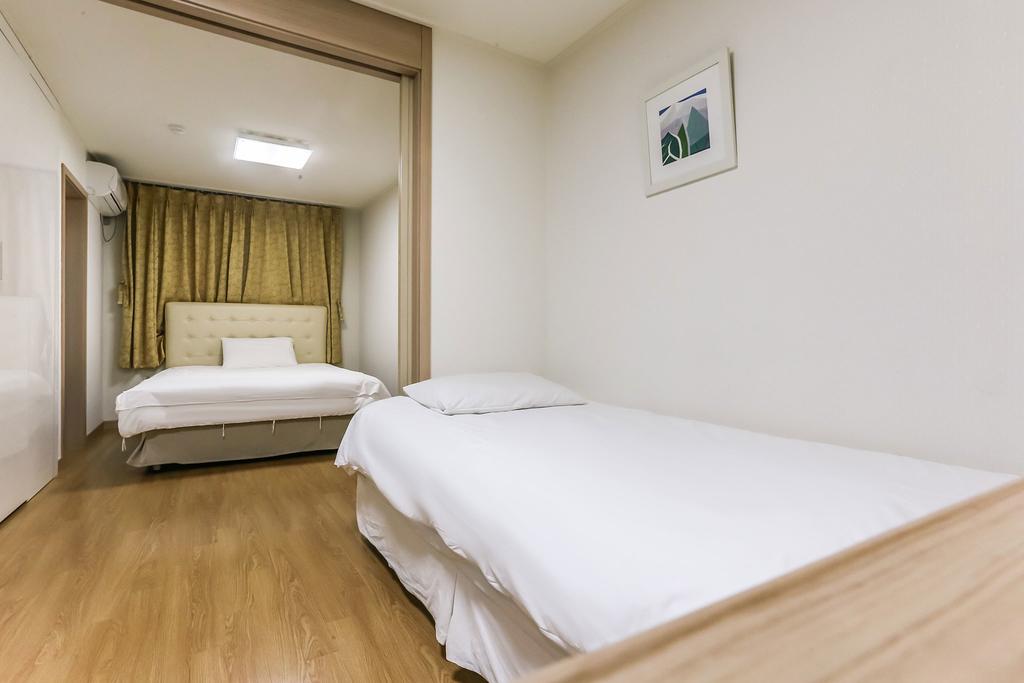 Jungmun Yegreen Residence Hotel - thumb 4