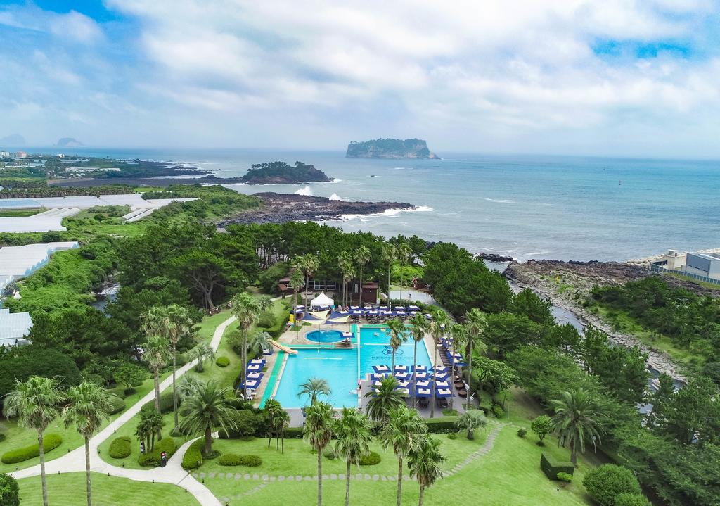 Kensington Resort Seogwipo - thumb 0
