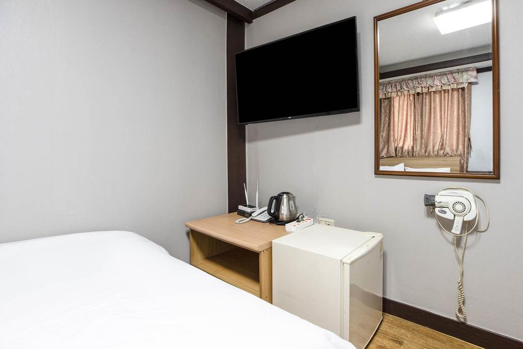 Keumkang Motel - thumb 2