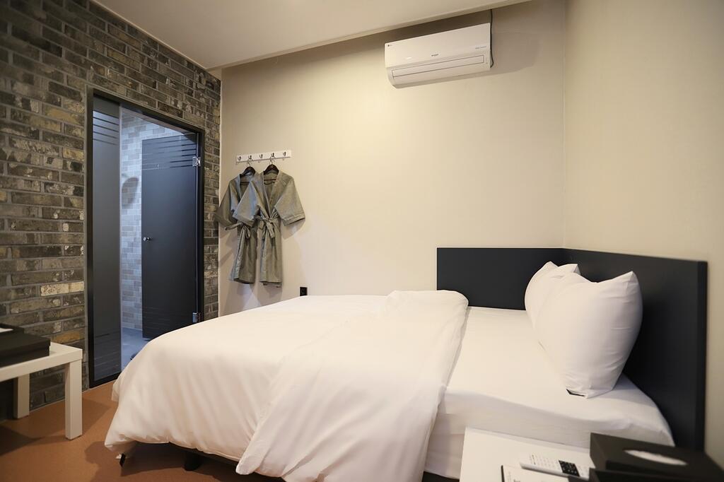 Kyungsung Yeokwan - thumb 5