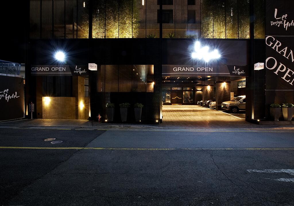 Lee Design Hotel - thumb 5