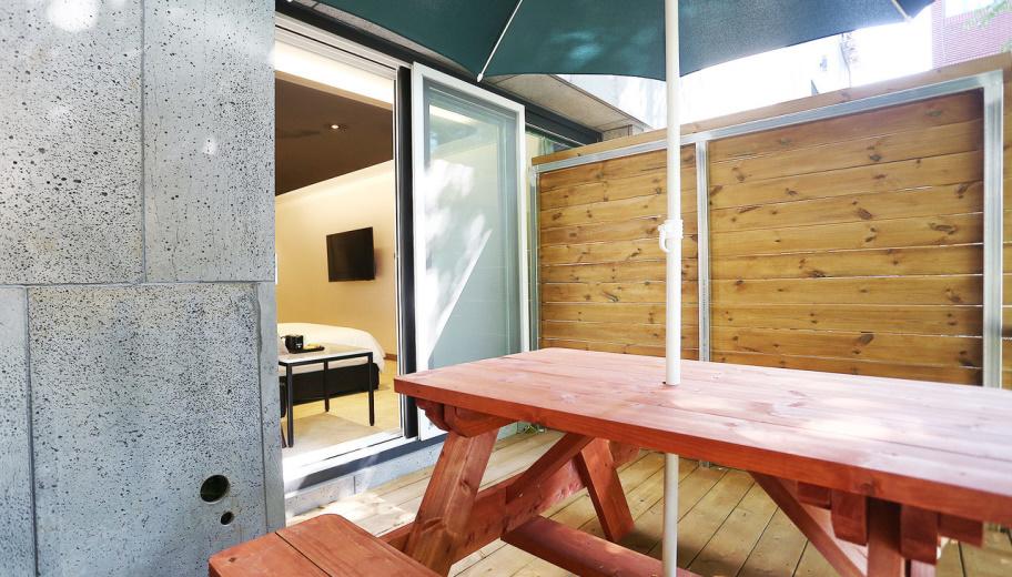 Louis Hotel - thumb 4