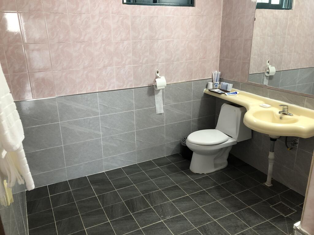 Mangsan Beach Hotel & Pension - thumb 5