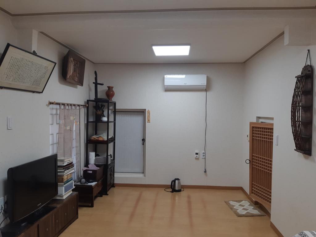 Manhoe Gotaek - thumb 2