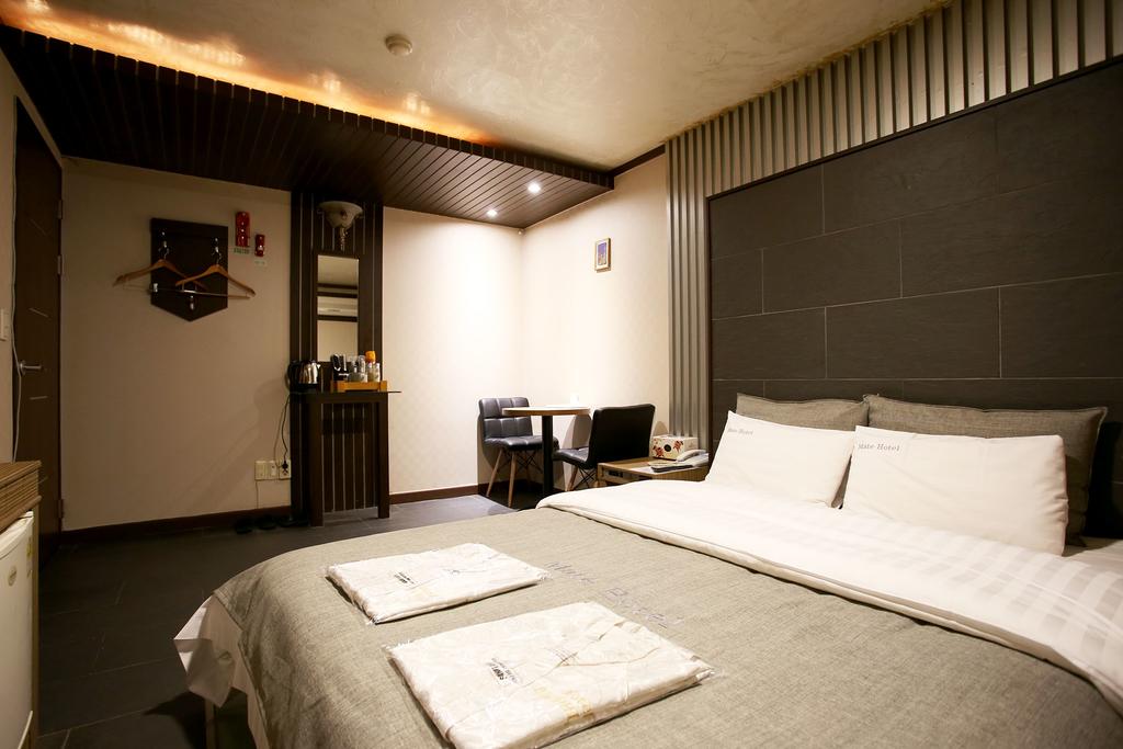 Mate Hotel - thumb 1