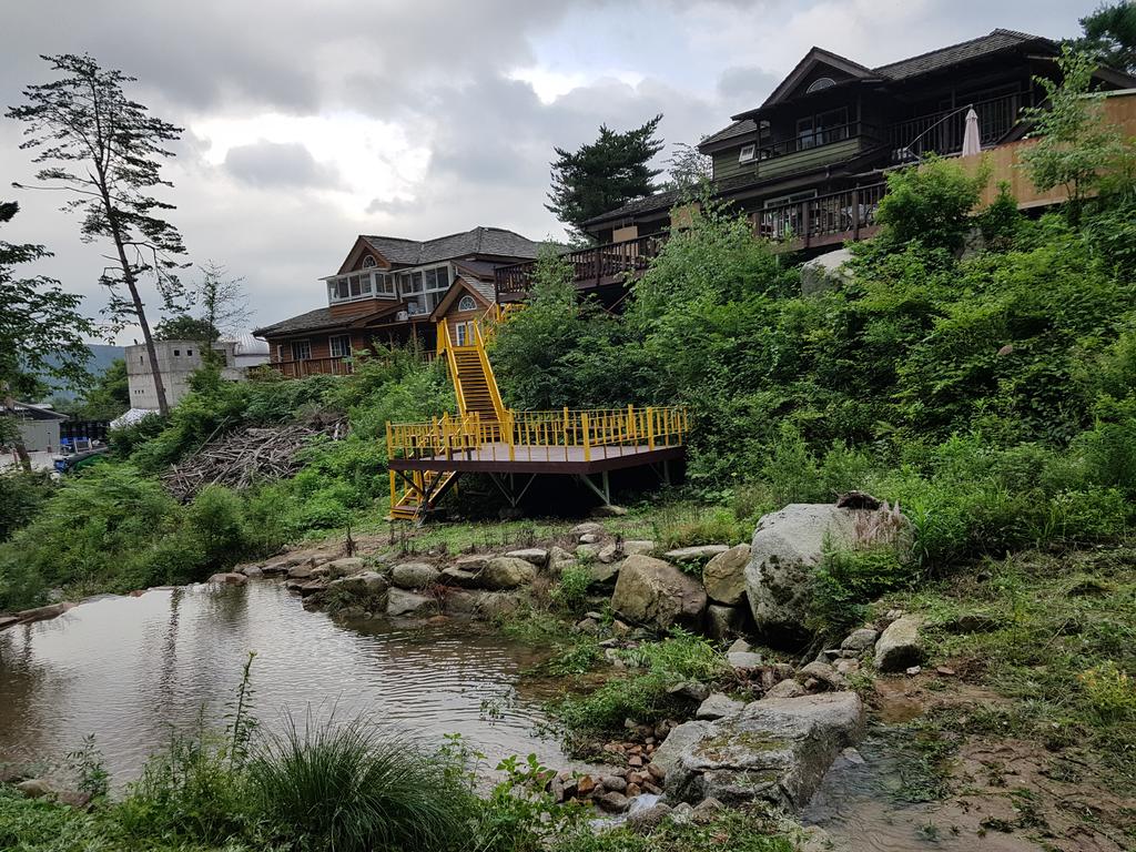 Mayfair Rodem Tree Shelter - thumb 9