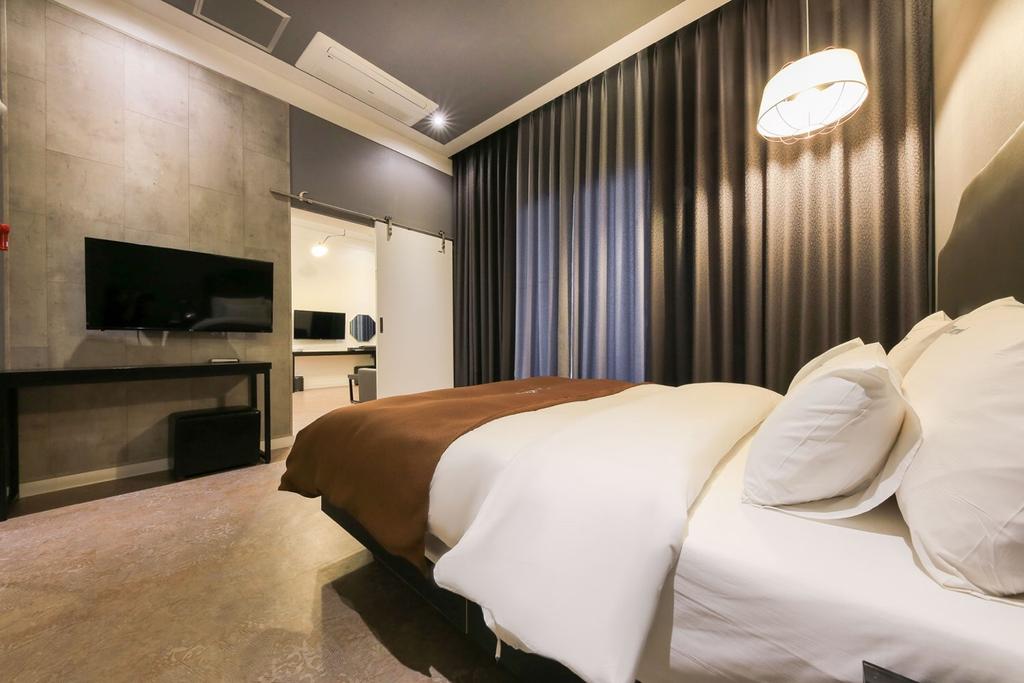 Merrymud Hotel - thumb 2